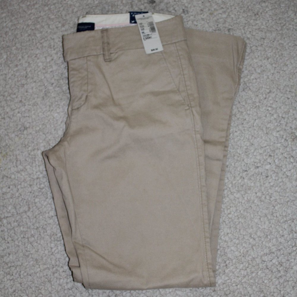 Womens American Eagle Pants sz 6 short